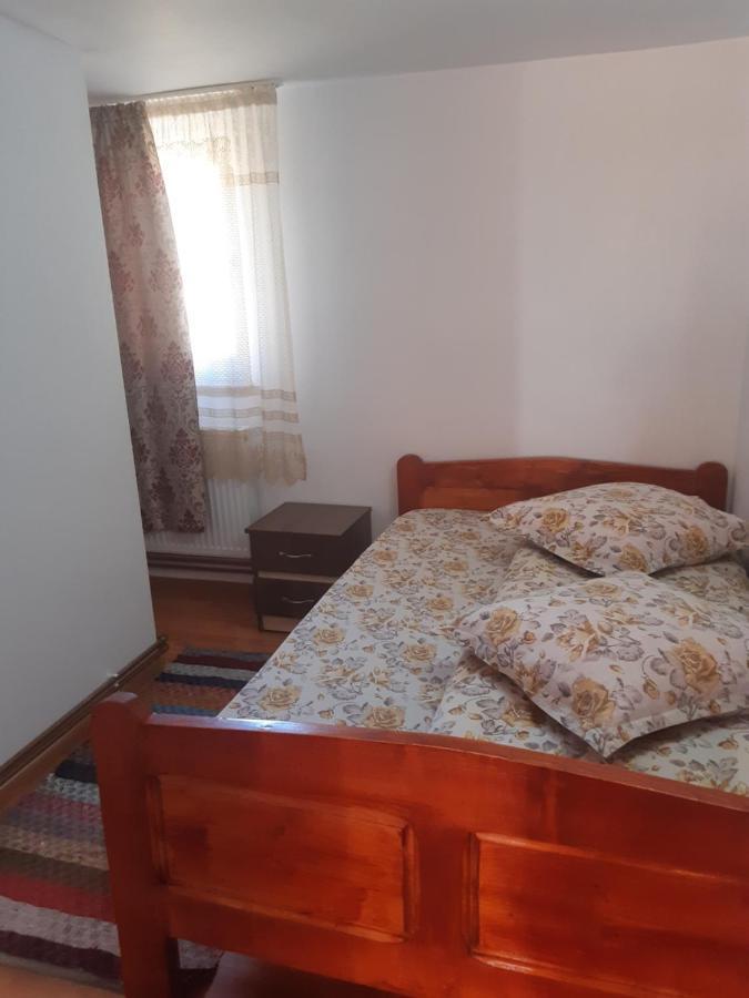 Cabana Gabriela Ґирда-де-Сус Екстер'єр фото