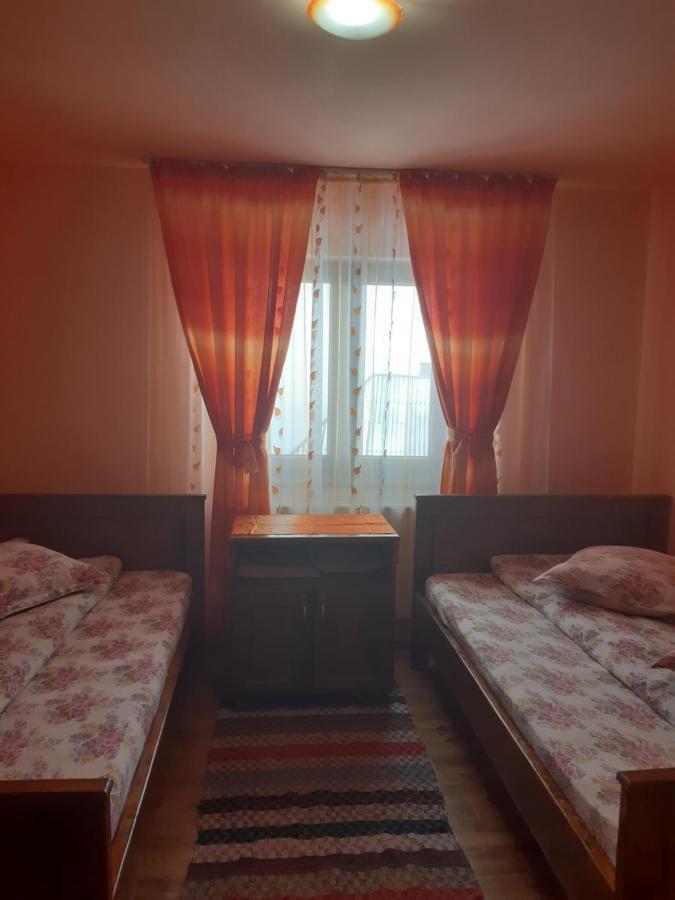 Cabana Gabriela Ґирда-де-Сус Екстер'єр фото
